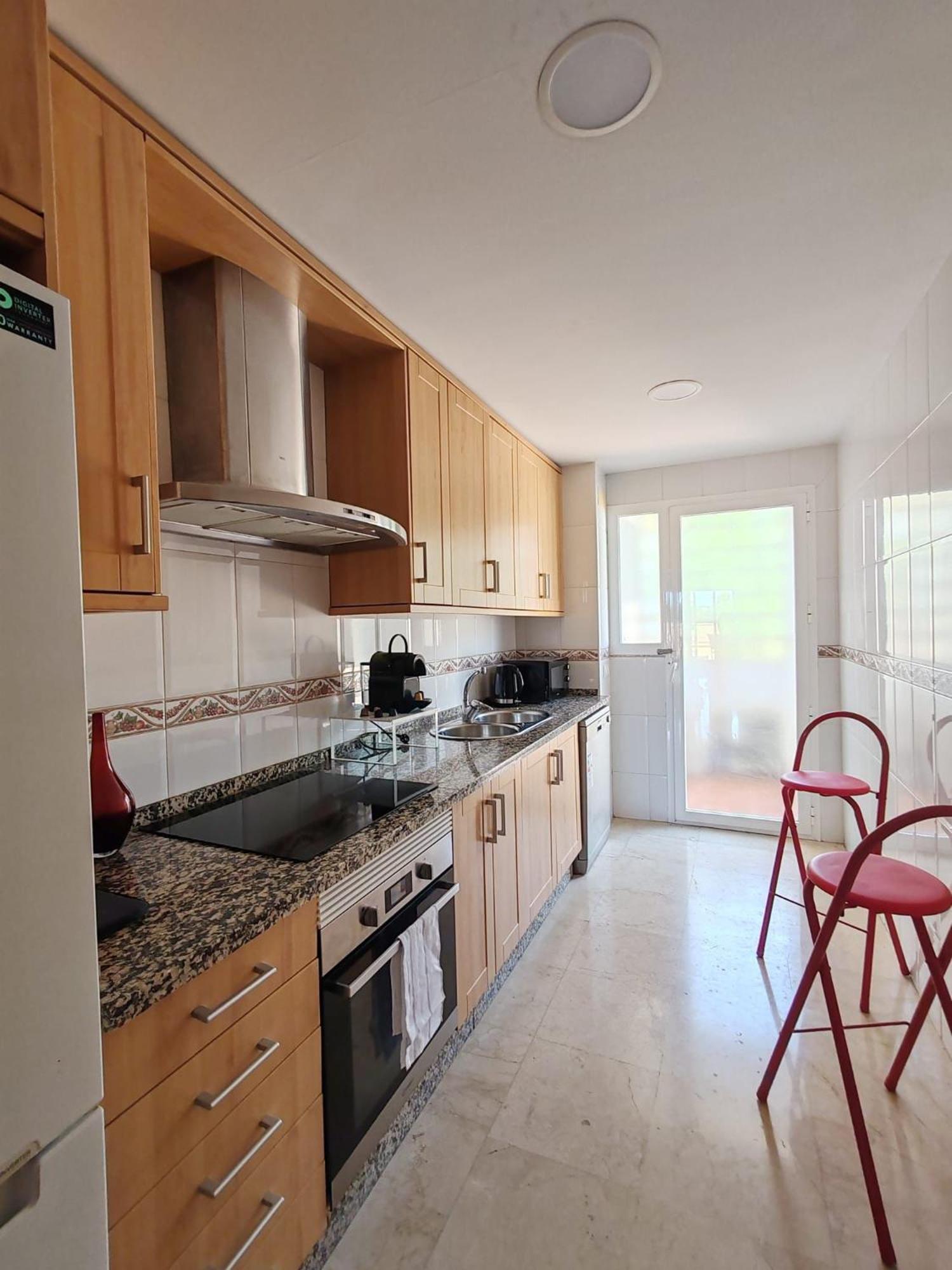 Bilbil 2 Bedr- Pool, Tennis, Golf W Garage Appartement *
